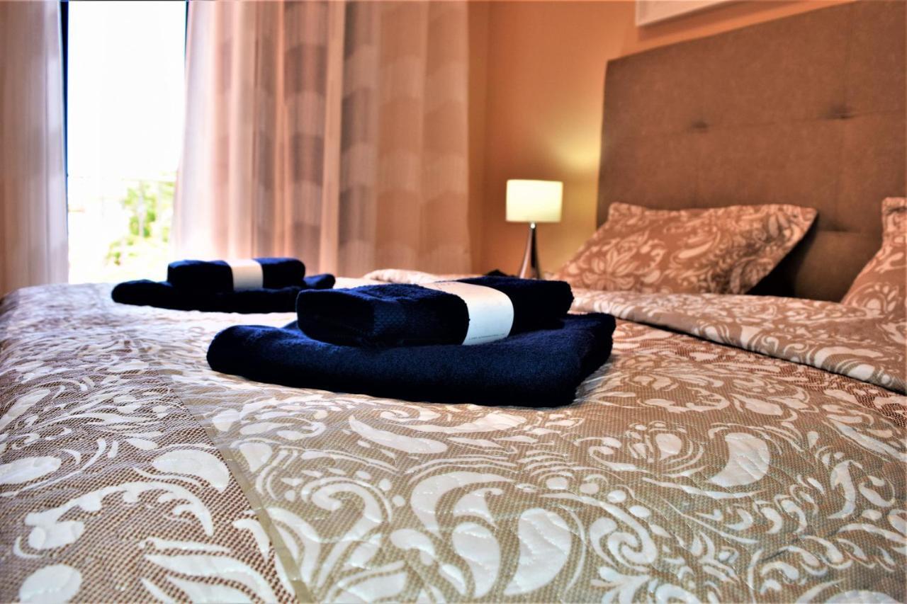Victoria Family Apartman Tenerife Costa Del Silencio Extérieur photo