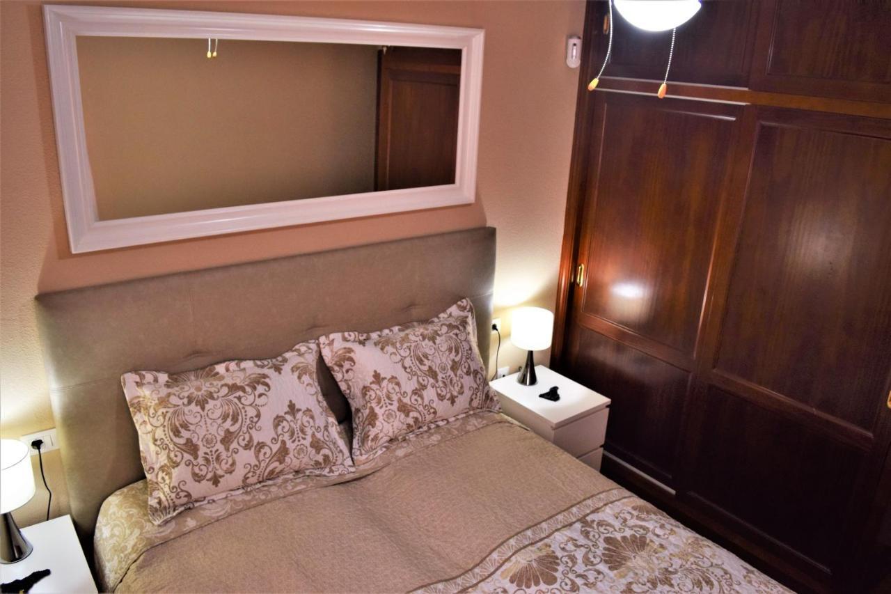Victoria Family Apartman Tenerife Costa Del Silencio Extérieur photo
