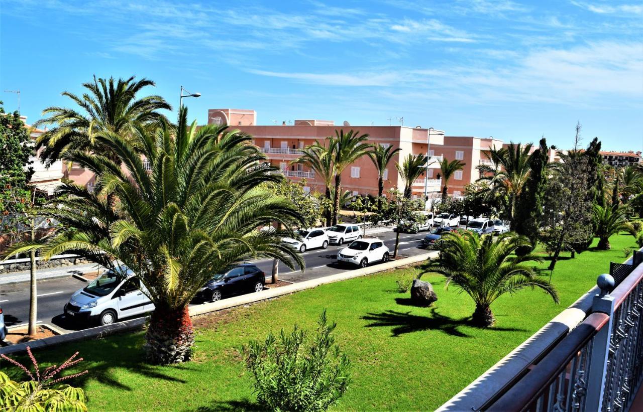 Victoria Family Apartman Tenerife Costa Del Silencio Extérieur photo